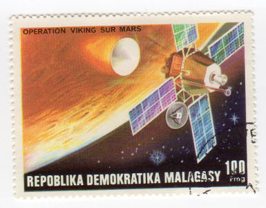 Espace, astronomie, futurologie -  - Philatélie - Madagascar - 1976 - Viking sur Mars 100 Fr