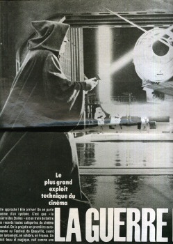 Science-Fiction/Fantastique - Star Wars - documents et objets divers - George LUCAS - La Guerre des Étoiles - Pages découpées dans Paris Match et divers