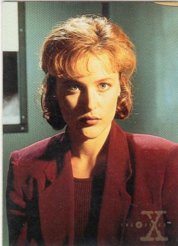 Science-Fiction/Fantastique - X-Files Trading cards -  - X-Files - Topps - Trading cards - The Truth is out there - 1995 - #05 - Profiles - Scully, Dana Katherine