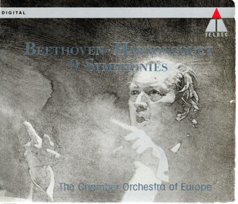 Audio/Video- Klassische Musik - BEETHOVEN - Beethoven - 9 Symphonies - Nikolaus Harnoncourt, The Chamber Orchestra of Europe - Coffret 5 CD