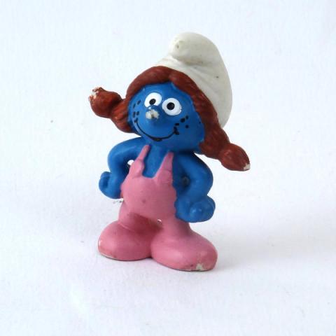 Peyo (Smurfs) - Figurines - PEYO - Schtroumpfs - Schleich - 20404 - Sassette (salopette rose) - figurine