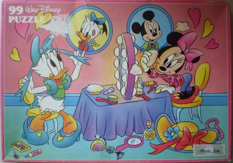 Bande Dessinée - Disney - Jeux et jouets - DISNEY (STUDIO) - Disney - Master-Line 0409970C - Daisy et Minnie devant la coiffeuse - puzzle 99 pièces - 40 x 28 cm