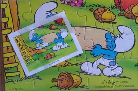 Bande Dessinée - Peyo (Schtroumpfs) - Kinder - PEYO - Schtroumpfs - Kinder - K97 n.109 - 1996 puzzle 1 (cueillette)