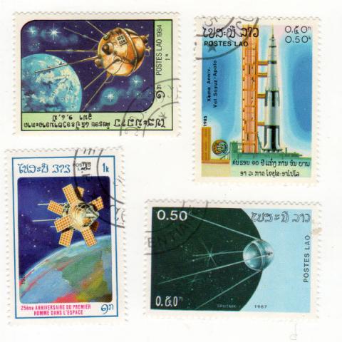 Espace, astronomie, futurologie -  - Philatélie - Laos - 1984 Luna 2/1985 Lanceur Saturn-1B/1986 Satellite Molniya-I/1987 Sputnik-1