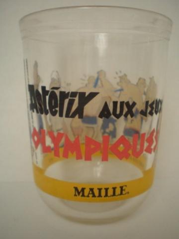 Uderzo (Asterix) - Bédévitrophilie - Albert UDERZO - Astérix - Maille - verre 99-B-05 - 5 - Astérix aux Jeux Olympiques