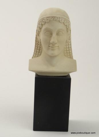 Pixi Museum - Époque archaïque - Kouros - VIe siècle avant J.-C.